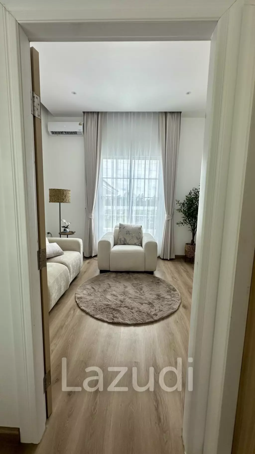 3 Bed 4 Bath 381.25 SQ.M Breeze Hideaway