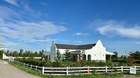3 Bed 4 Bath 381.25 SQ.M Breeze Hideaway