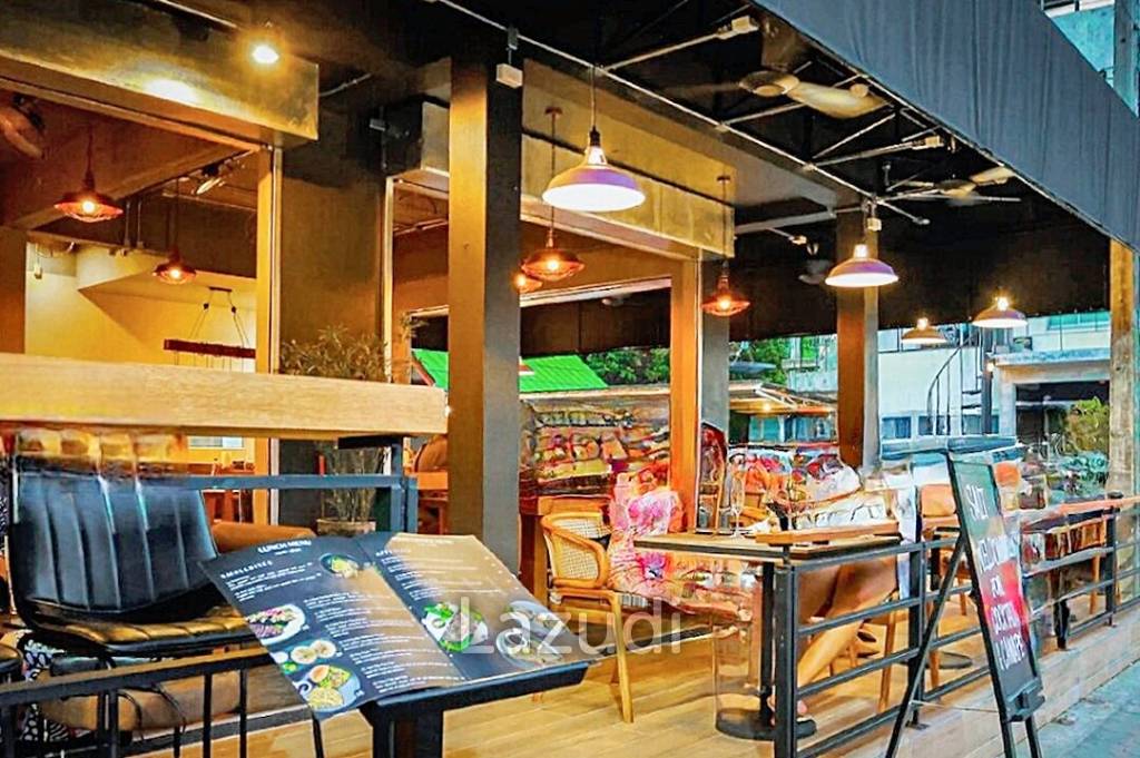 Restaurant for Sale in prime area of Lamai