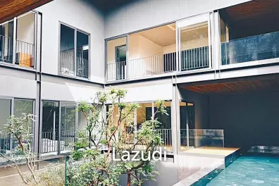4 Bed 5 Bath 775 SQ.M House in Ramkhamhaeng 4