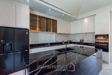 HILLSIDE HAMLET 8  : 3 bed pool villa with mountain views