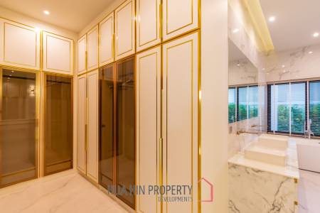 HILLSIDE HAMLET 8  : 3 bed pool villa with mountain views