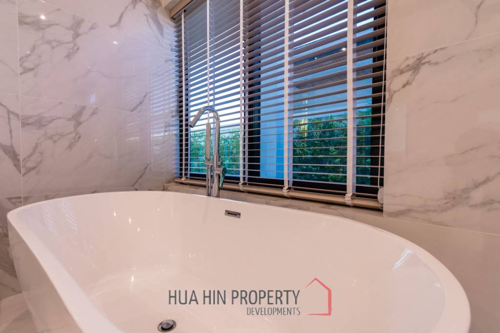 HILLSIDE HAMLET 8  : 3 bed pool villa with mountain views
