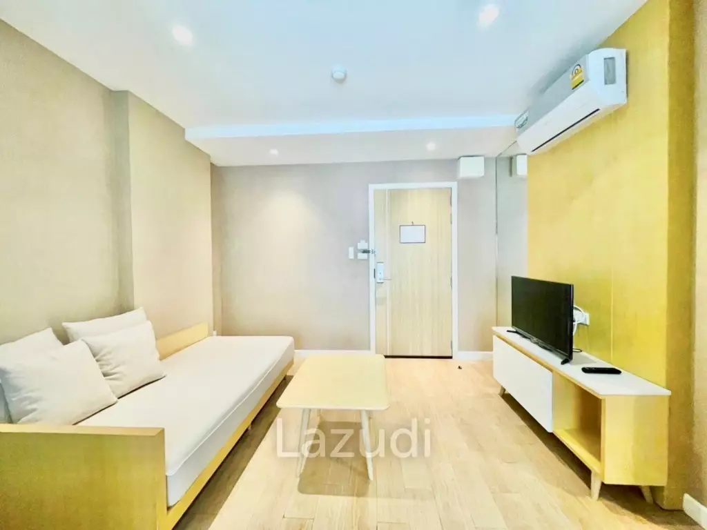 MAYSA CONDO: 1 Bedroom Condo Pool View