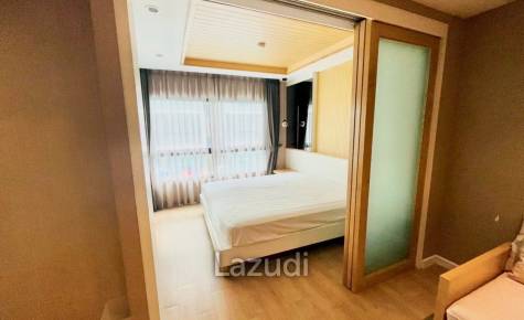 MAYSA CONDO: 1 Bedroom Condo Pool View
