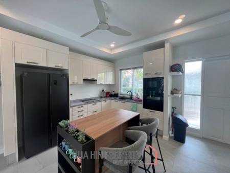 BAAN MIO  : 3 bed pool villa