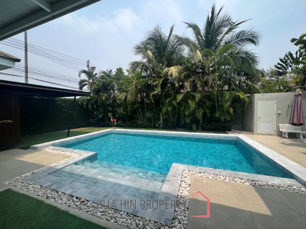 BAAN MIO  : 3 bed pool villa