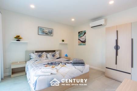 BAAN MIO : Modern 3-Bed Pool  Villa in Hua Hin