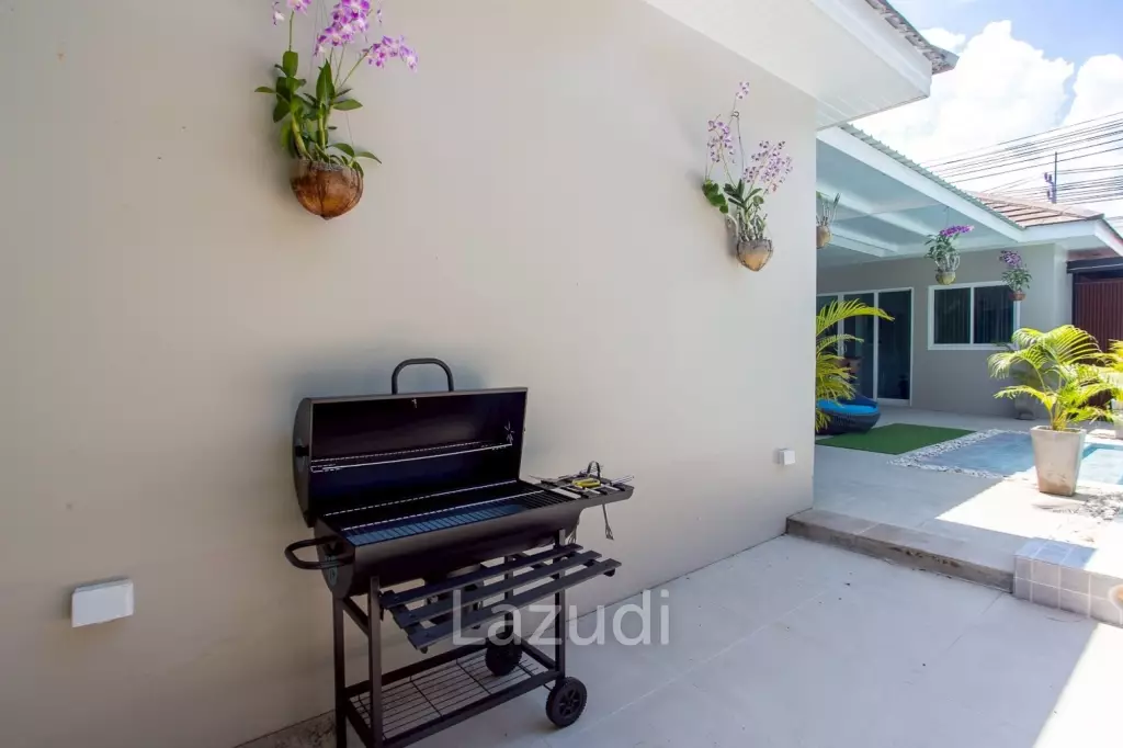 BAAN MIO : Modern 3-Bed Pool  Villa in Hua Hin