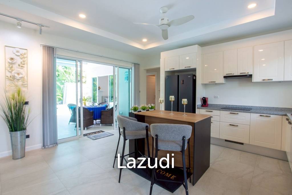 BAAN MIO : Modern 3-Bed Pool  Villa in Hua Hin