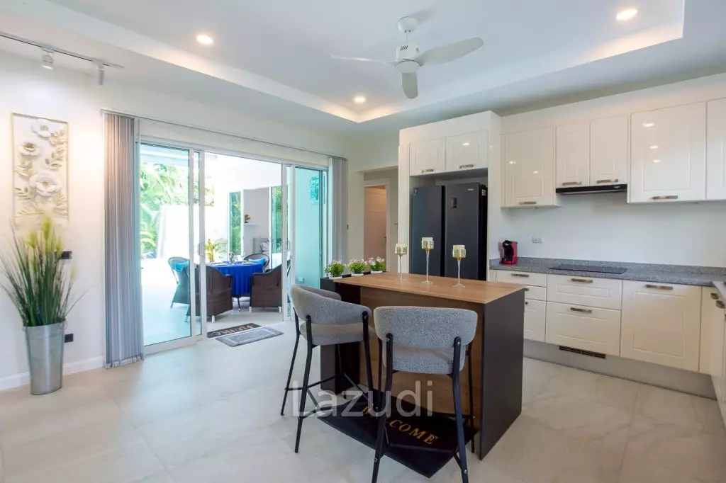 BAAN MIO : Modern 3-Bed Pool  Villa in Hua Hin