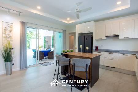 BAAN MIO : Modern 3-Bed Pool  Villa in Hua Hin