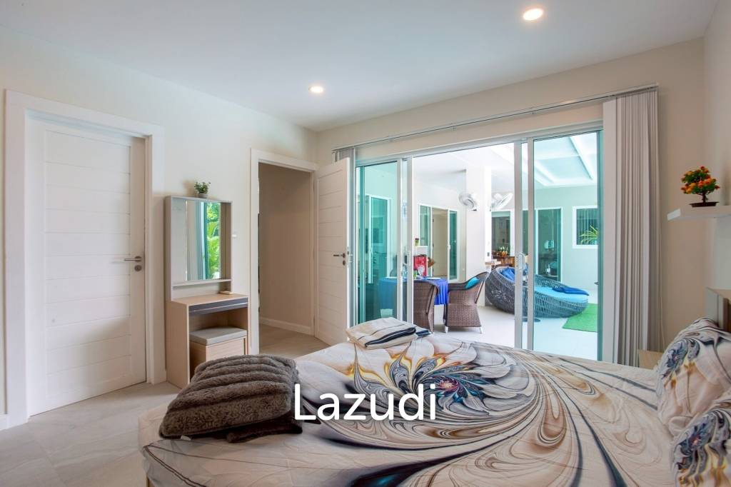 BAAN MIO : Modern 3-Bed Pool  Villa in Hua Hin