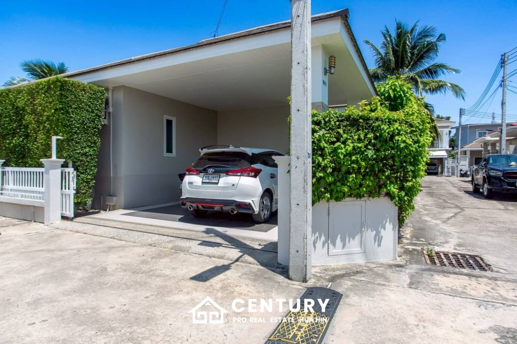 BAAN MIO : Modern 3-Bed Pool  Villa in Hua Hin