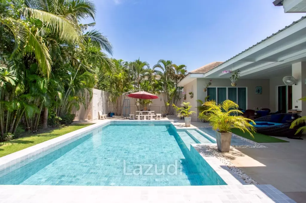 BAAN MIO : Modern 3-Bed Pool  Villa in Hua Hin