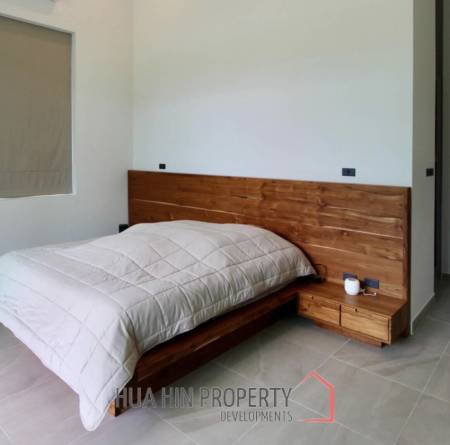 LUXURIOUS POOL VILLA DOPHIN BAY  : 3 bed mountain view