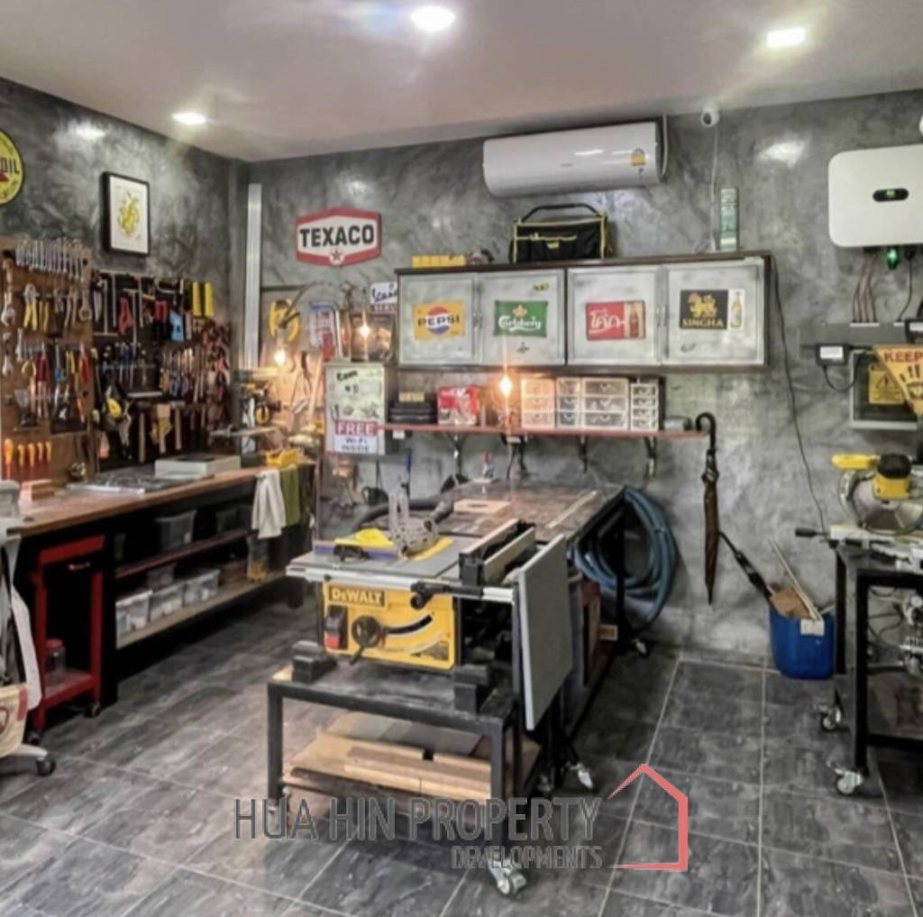 LUXURIOUS POOL VILLA DOPHIN BAY  : 3 bed mountain view