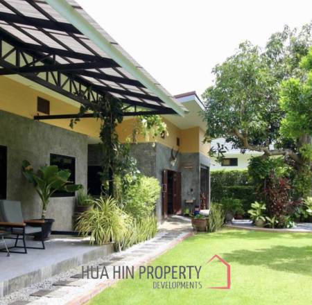 LUXURIOUS POOL VILLA DOPHIN BAY  : 3 bed mountain view