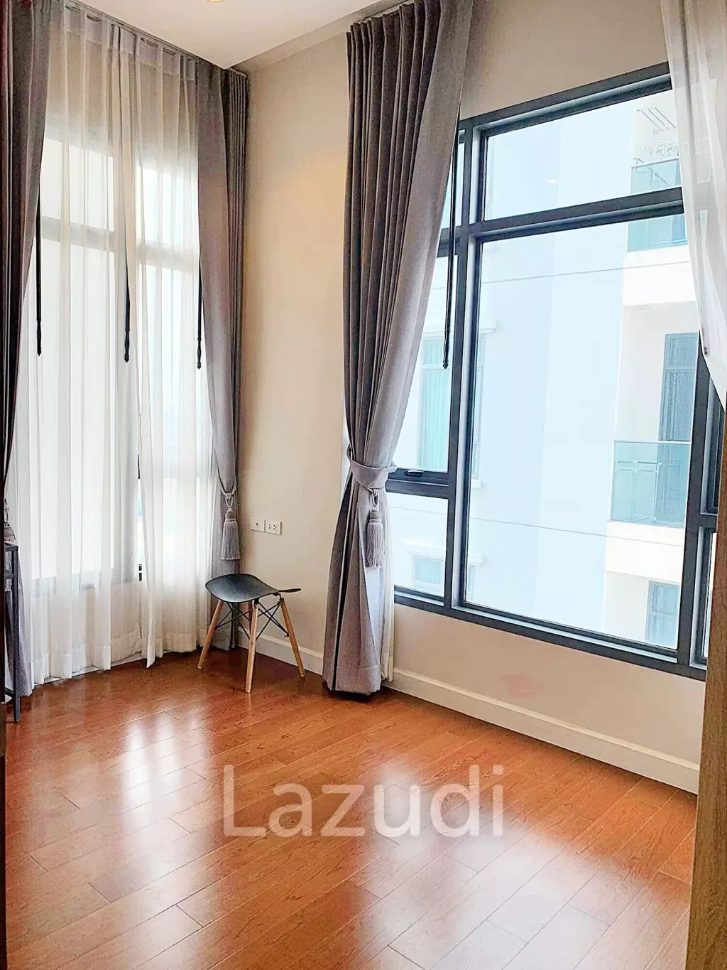 2 Bed 1 Bath 43 SQ.M Mayfair Place Sukhumvit 50