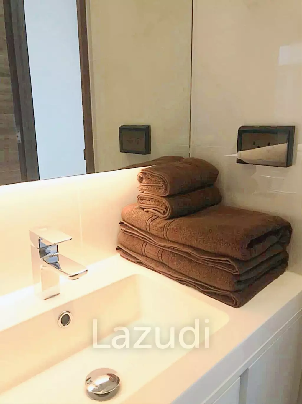 2 Bed 1 Bath 43 SQ.M Mayfair Place Sukhumvit 50