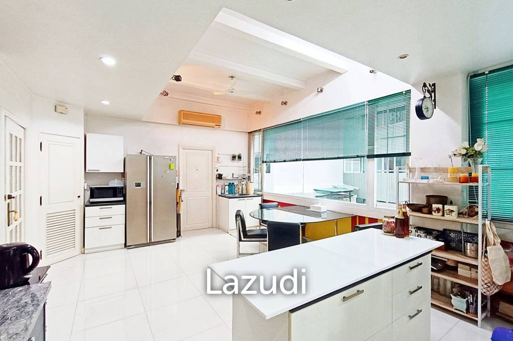 4 Bed 6 Bath 400 SQ.M Premier Condominium