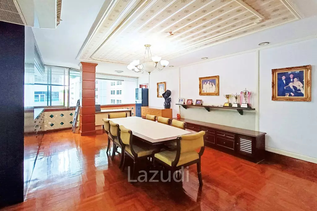 4 Bed 6 Bath 400 SQ.M Premier Condominium