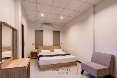 BUILDING 12 UNITS ON SOI 102 :  24 bed great mountain view