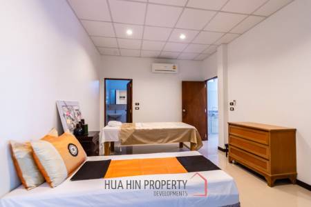 BUILDING 12 UNITS ON SOI 102 :  24 bed great mountain view
