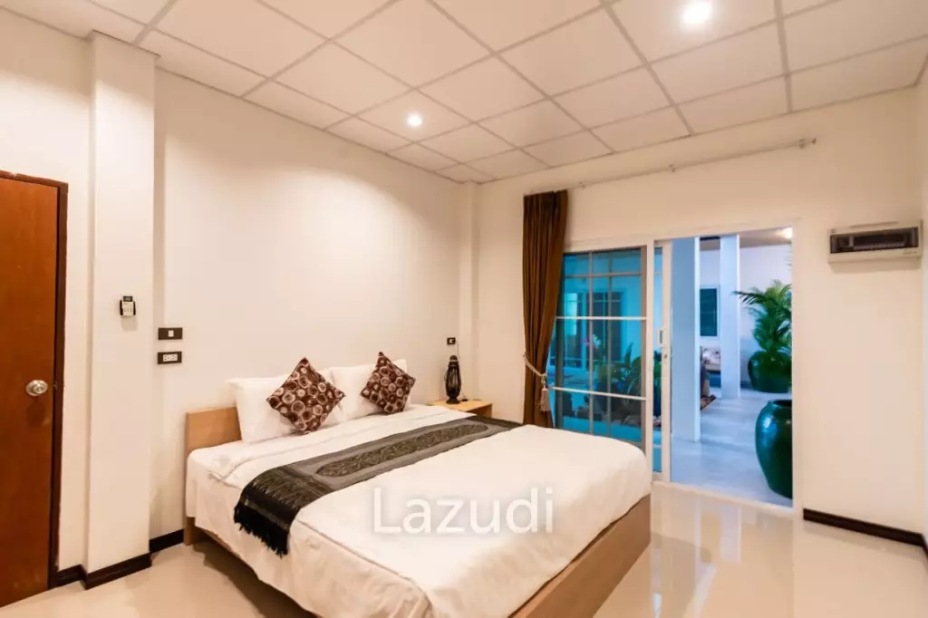 BUILDING 12 UNITS ON SOI 102 :  24 bed great mountain view