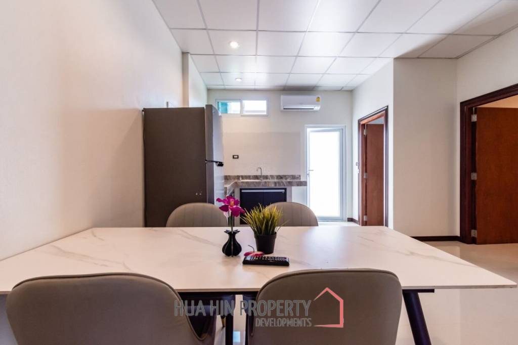 BUILDING 12 UNITS ON SOI 102 :  24 bed great mountain view