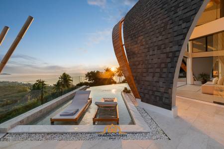 Brand New 5-Bedroom Luxury Villa with Mesmerising Ocean Views