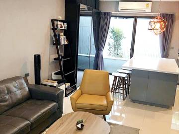 3Bed 4Bath 168 SQ.M The Landmark Ekamai-Ramindra