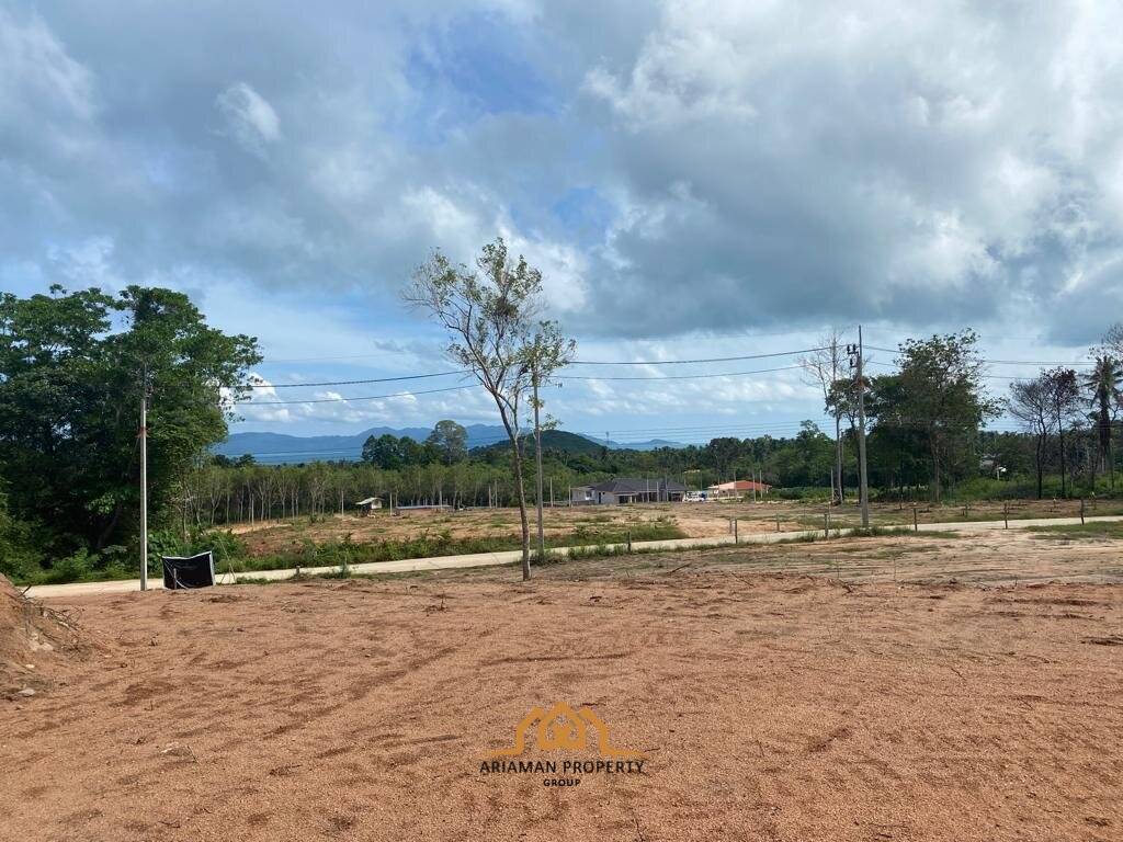 Prime 2,812 SQ.M Sea View Land in Bantai