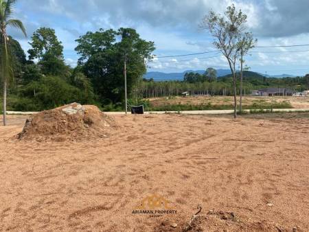 Prime 2,812 SQ.M Sea View Land in Bantai