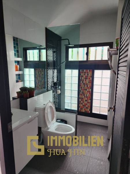 224 metro cuadrado 2 ` 2 Baño Villa de Venta