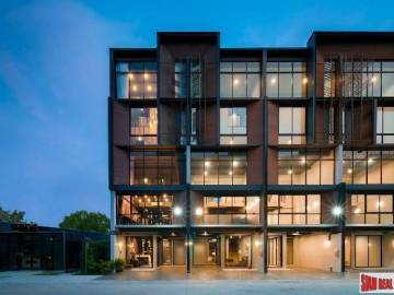 The Pride Sukhumvit 77 | Four Storey Luxury Modern Home Offices at Sukhumvit 77