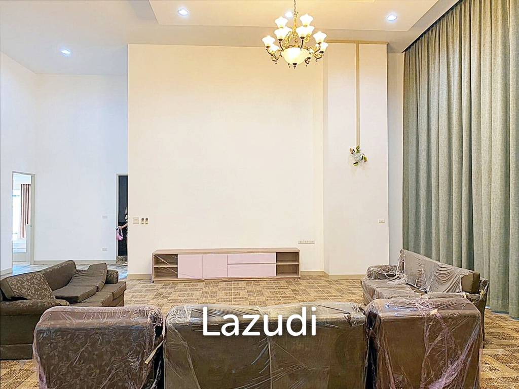 3 Bedroom 3 Bathroom 381 SQ.M Flora Ville