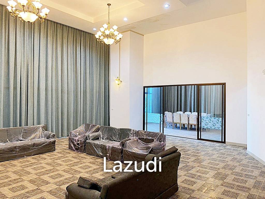 3 Bedroom 3 Bathroom 381 SQ.M Flora Ville