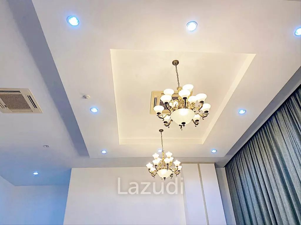 3 Bedroom 3 Bathroom 381 SQ.M Flora Ville