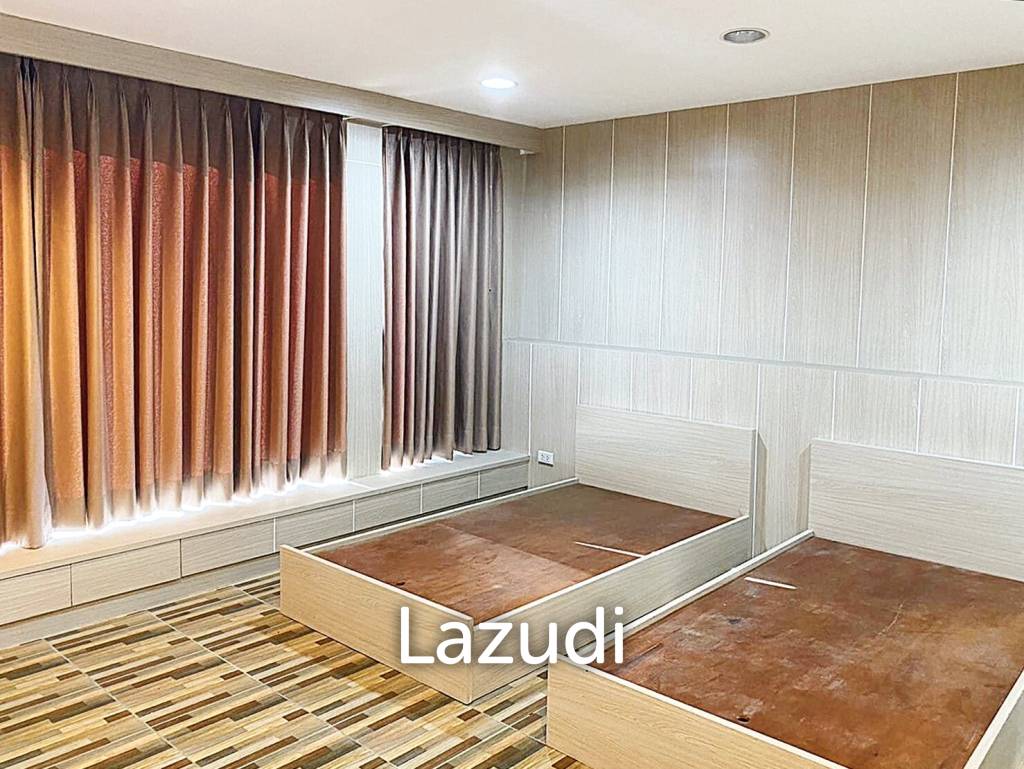 3 Bedroom 3 Bathroom 381 SQ.M Flora Ville