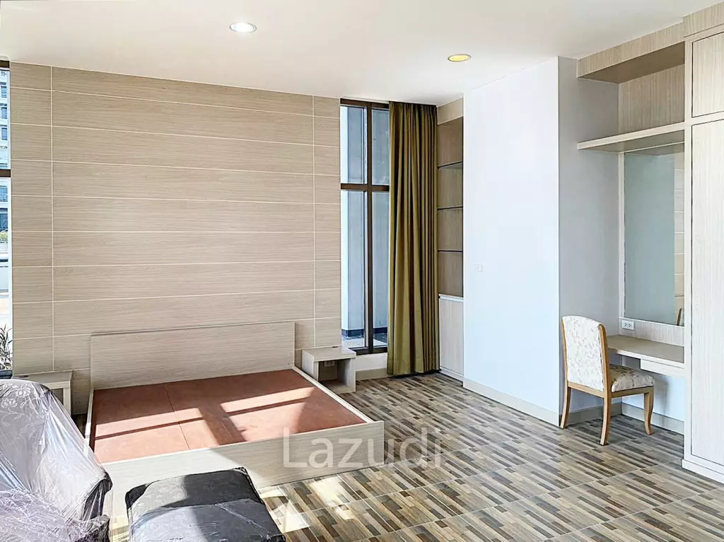 3 Bedroom 3 Bathroom 381 SQ.M Flora Ville