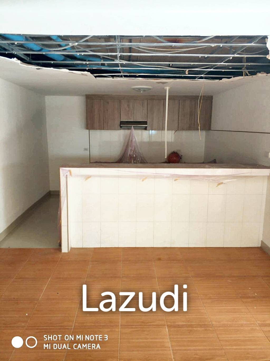 3 Bedroom 3 Bathroom 381 SQ.M Flora Ville