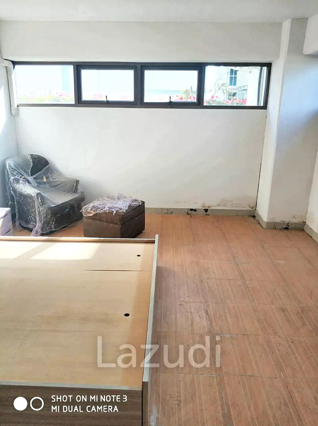 3 Bedroom 3 Bathroom 381 SQ.M Flora Ville