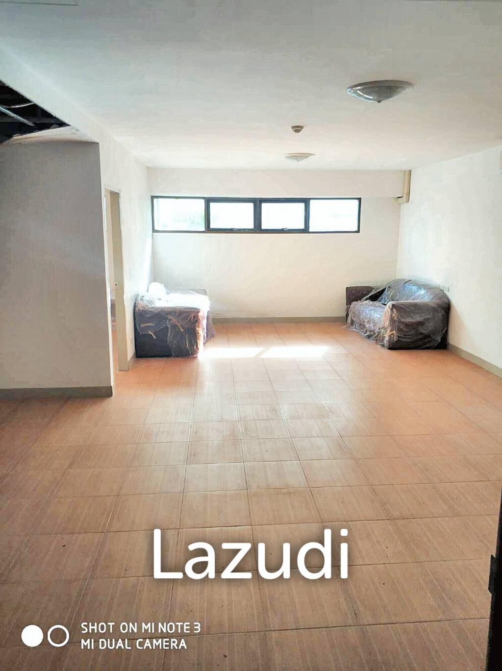 3 Bedroom 3 Bathroom 381 SQ.M Flora Ville