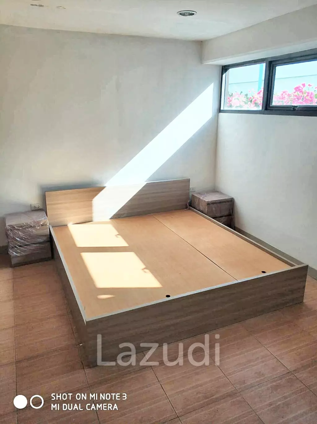 3 Bedroom 3 Bathroom 381 SQ.M Flora Ville