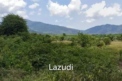 Tranquil 3 Rai Property with a Scenic Lake Between Khanom and Sichon