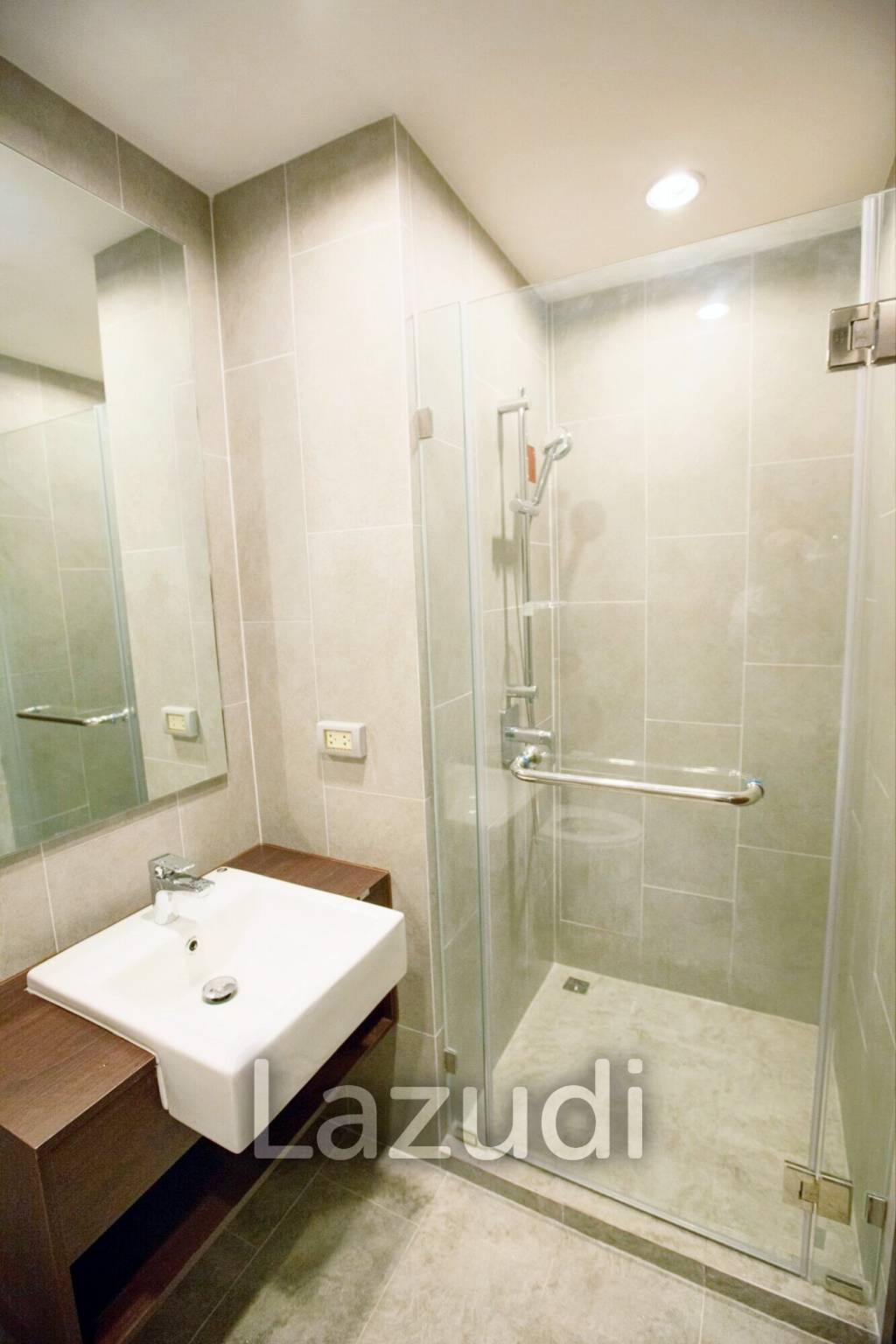 1 Bedroom 1 Bathroom 35 SQ.M C Ekkamai