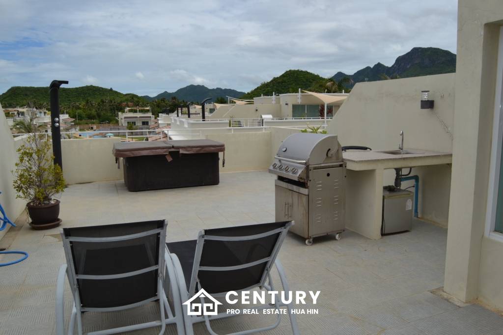 ORIENTAL BEACH PEARL : resale 1 bed townhouse