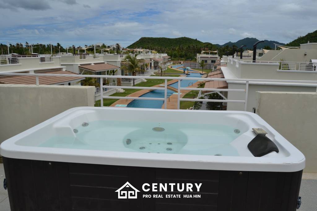 ORIENTAL BEACH PEARL : resale 1 bed townhouse