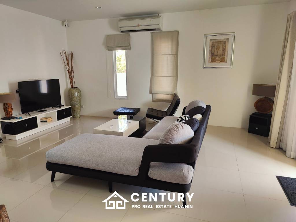 ORIENTAL BEACH PEARL : resale 2 bed townhouse